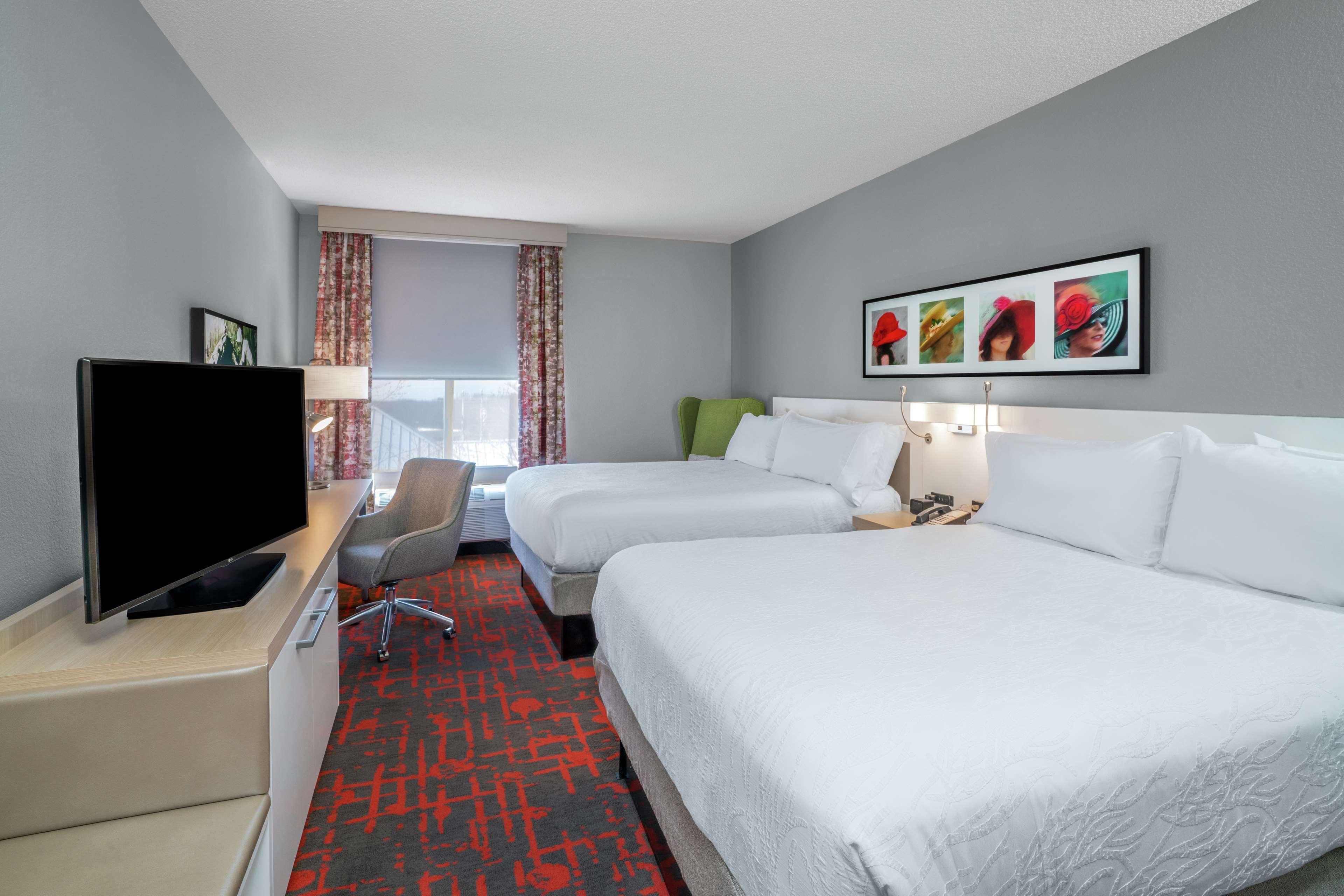 Hilton Garden Inn Louisville East Kültér fotó