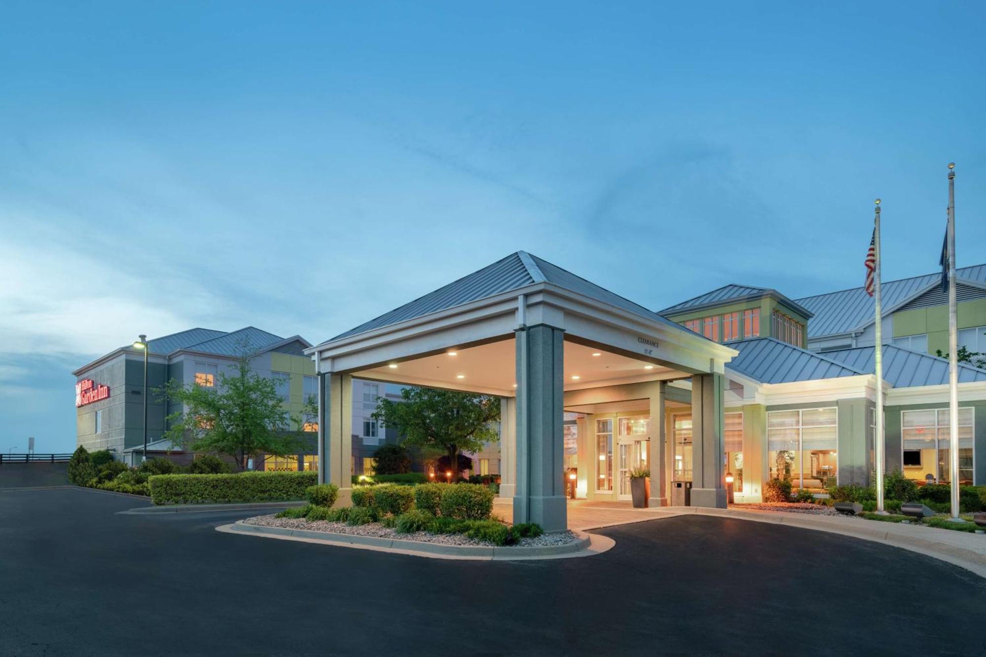Hilton Garden Inn Louisville East Kültér fotó